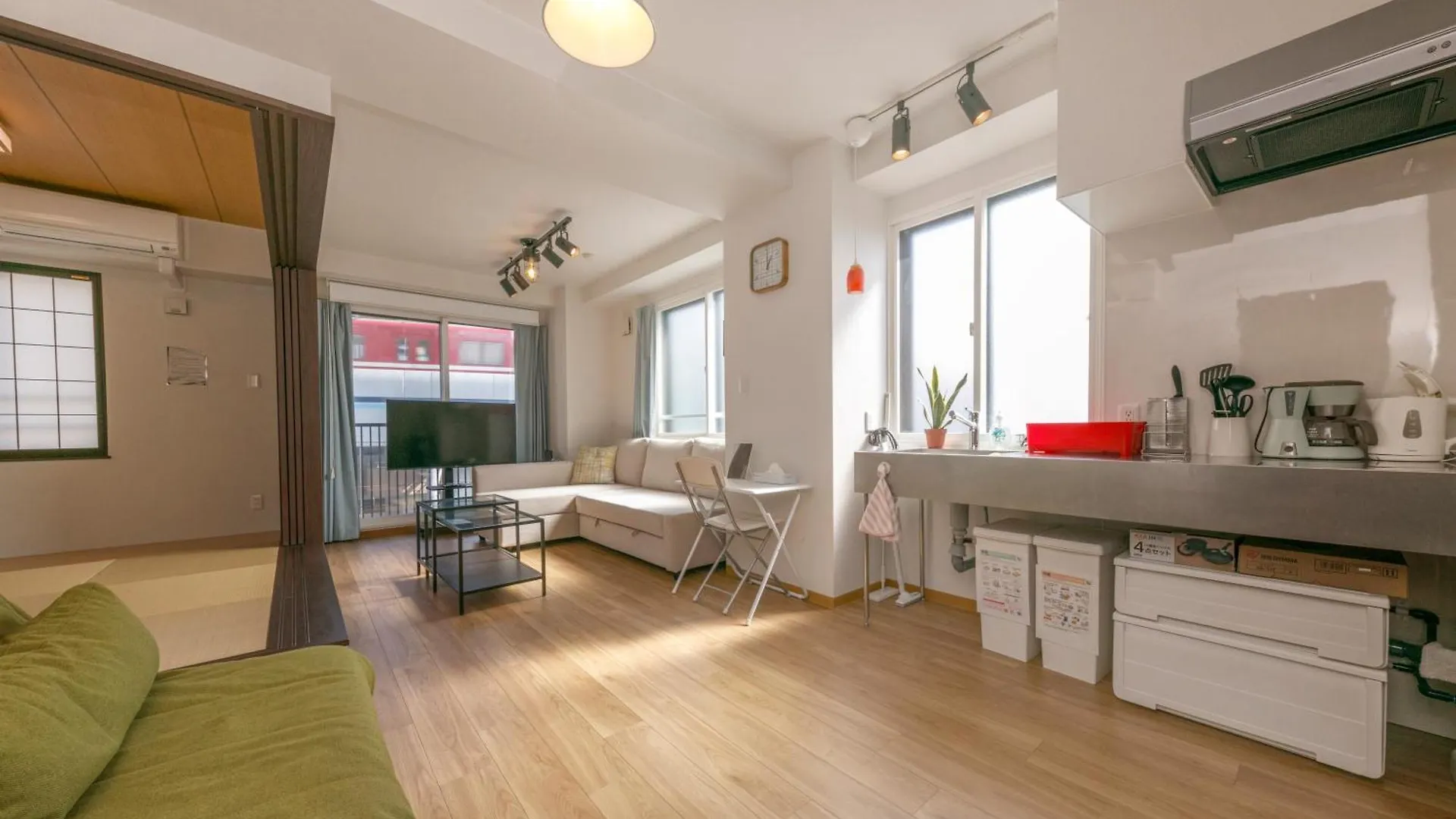 Gamadas Bld Tokyo Apartment
