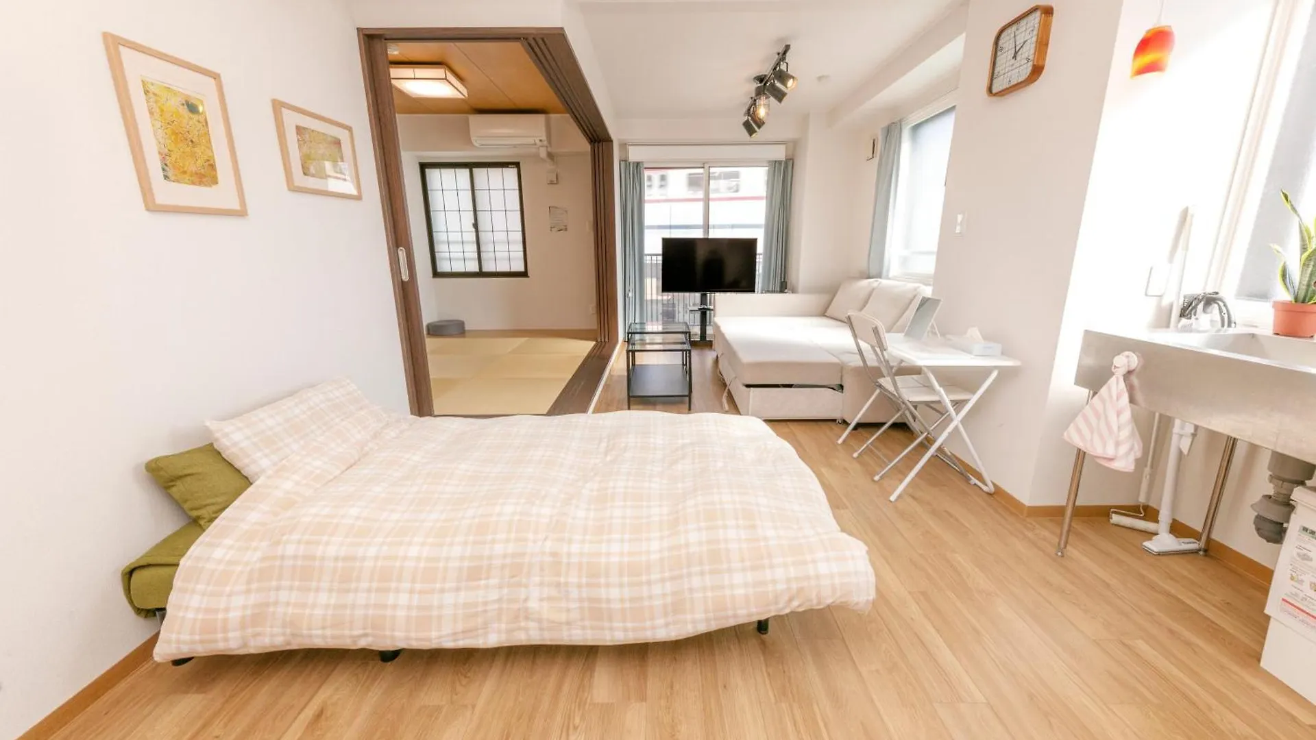 Gamadas Bld Tokyo Apartment