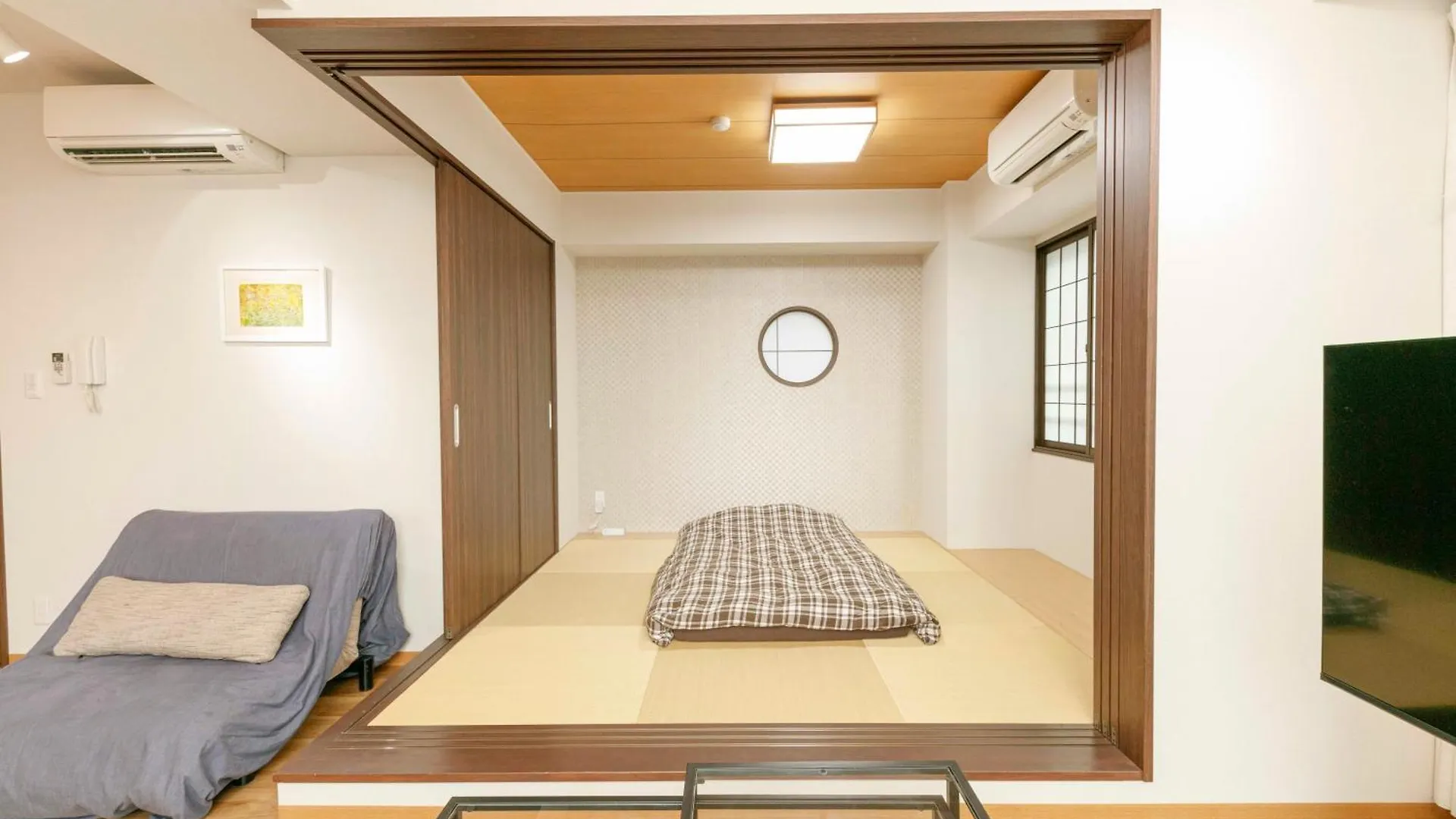 Gamadas Bld Tokyo Apartment