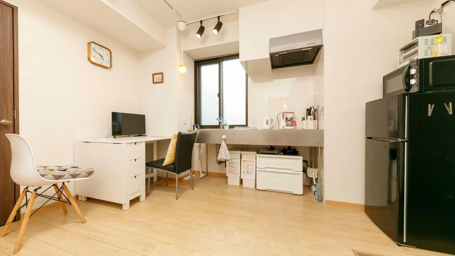 Apartment Gamadas Bld Tokyo