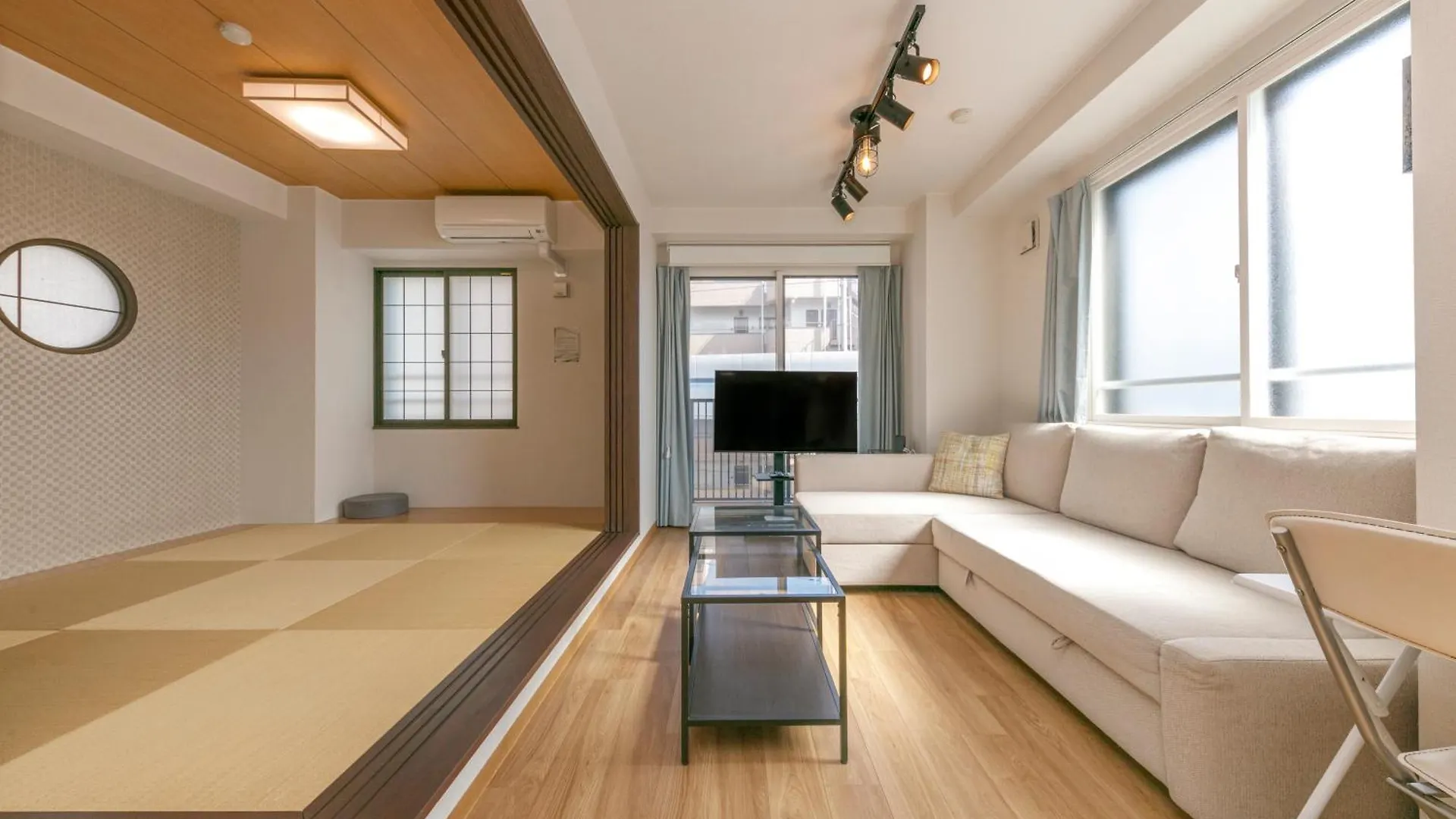 Gamadas Bld Tokyo Apartment